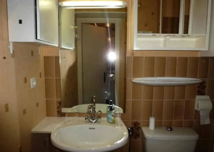 Le Chateau Durieux 4 - Petit Studo Accueillant, Proche Tous Commerces ! Mae-7714 エクスレバン